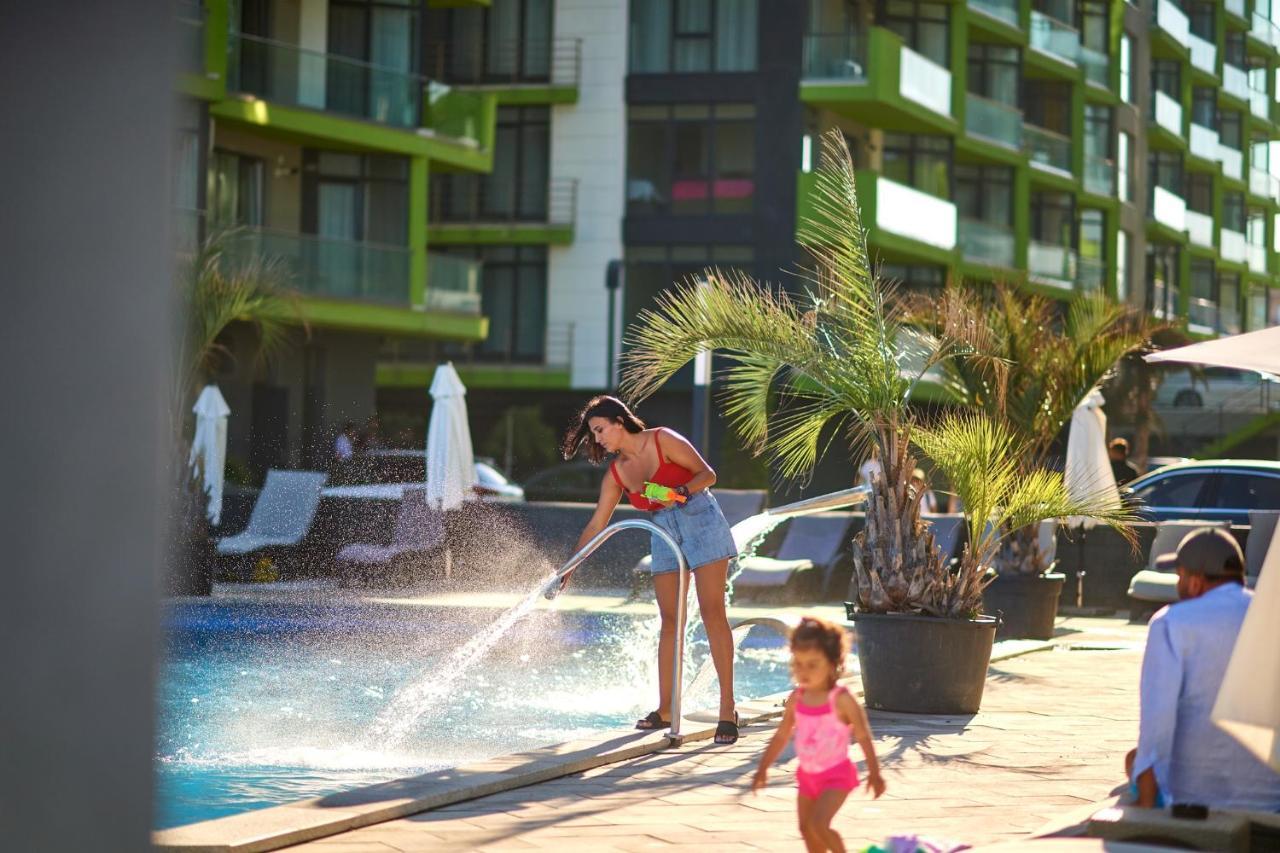 Melisea Aparthotel Pool & Spa Mamaia Nord Năvodari Εξωτερικό φωτογραφία